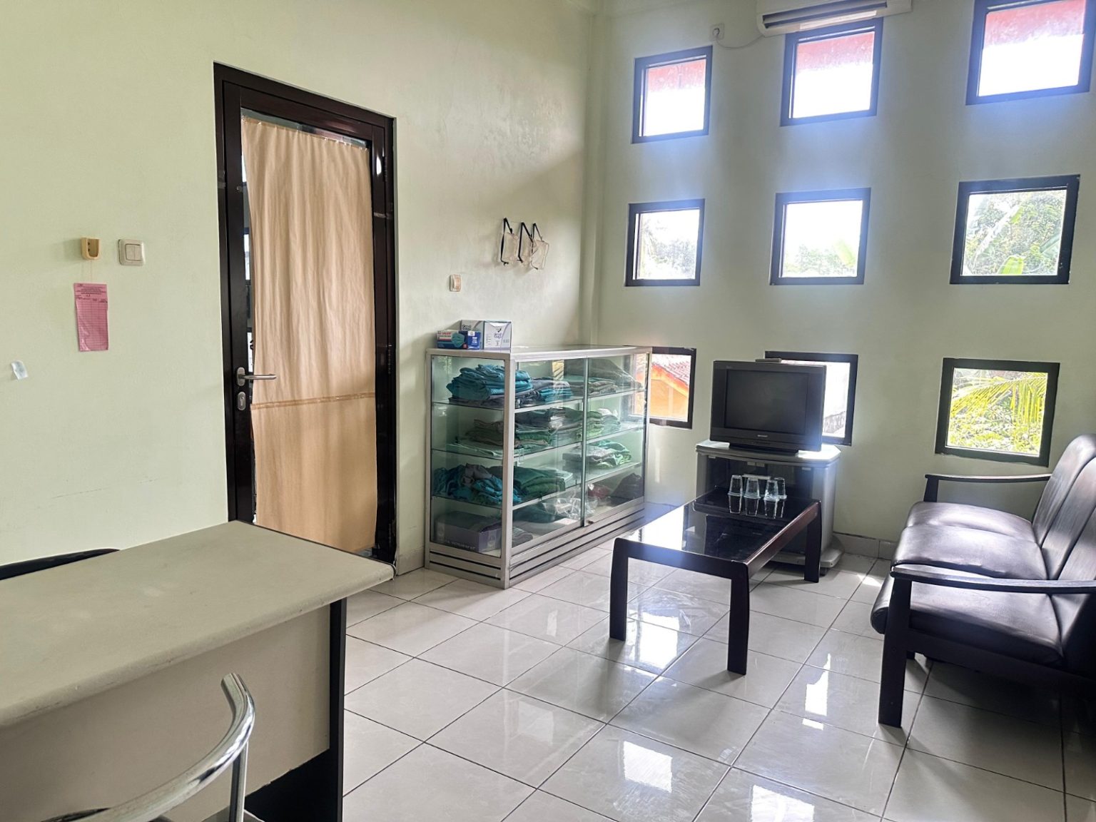 Ruang Operasi 6